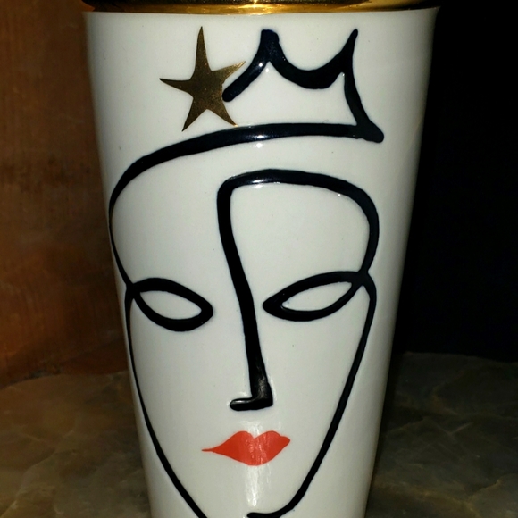 Starbucks | 2 tall coffee mugs. - Picture 4 of 8